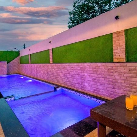 Laughtale Villa 4Bhk Swimming Pool Lonavala Exterior foto