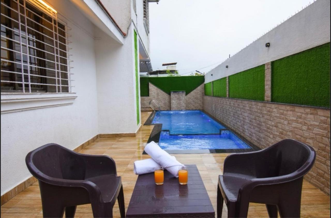 Laughtale Villa 4Bhk Swimming Pool Lonavala Exterior foto