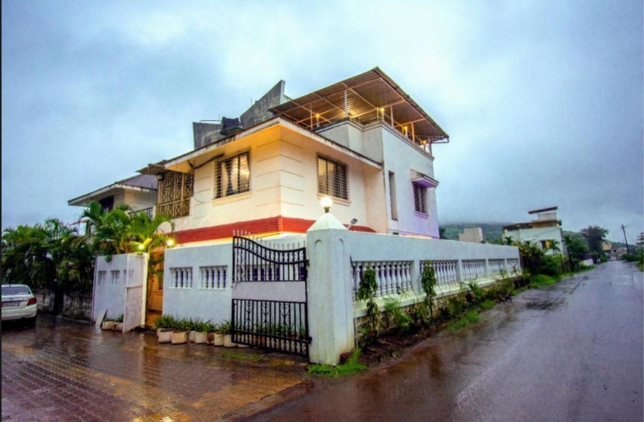 Laughtale Villa 4Bhk Swimming Pool Lonavala Exterior foto