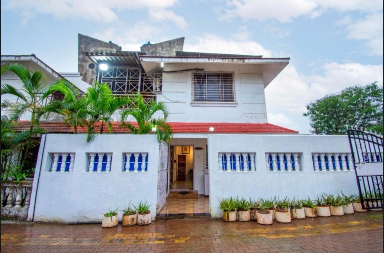 Laughtale Villa 4Bhk Swimming Pool Lonavala Exterior foto